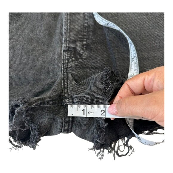 H&M Shorts Women 6 Cut Off High Rise Denim Charcoal Wash -Distressed- Button Fly - Picture 9 of 11